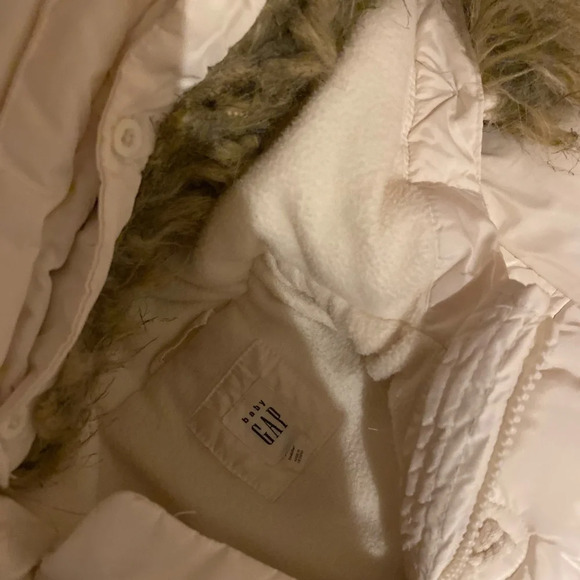 Baby Gap Winter Puffer Coat - Picture 4 of 5
